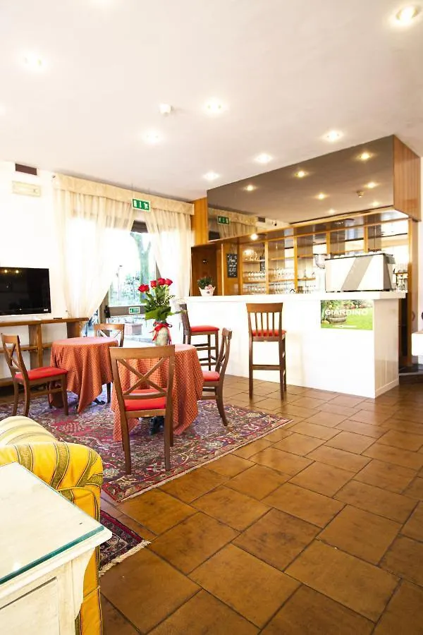 Hotel PRime - Montecatini 3*, Montecatini-Terme Italia
